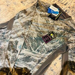 Realtree Camouflage Fishing Shirt NEW WITH TAGS